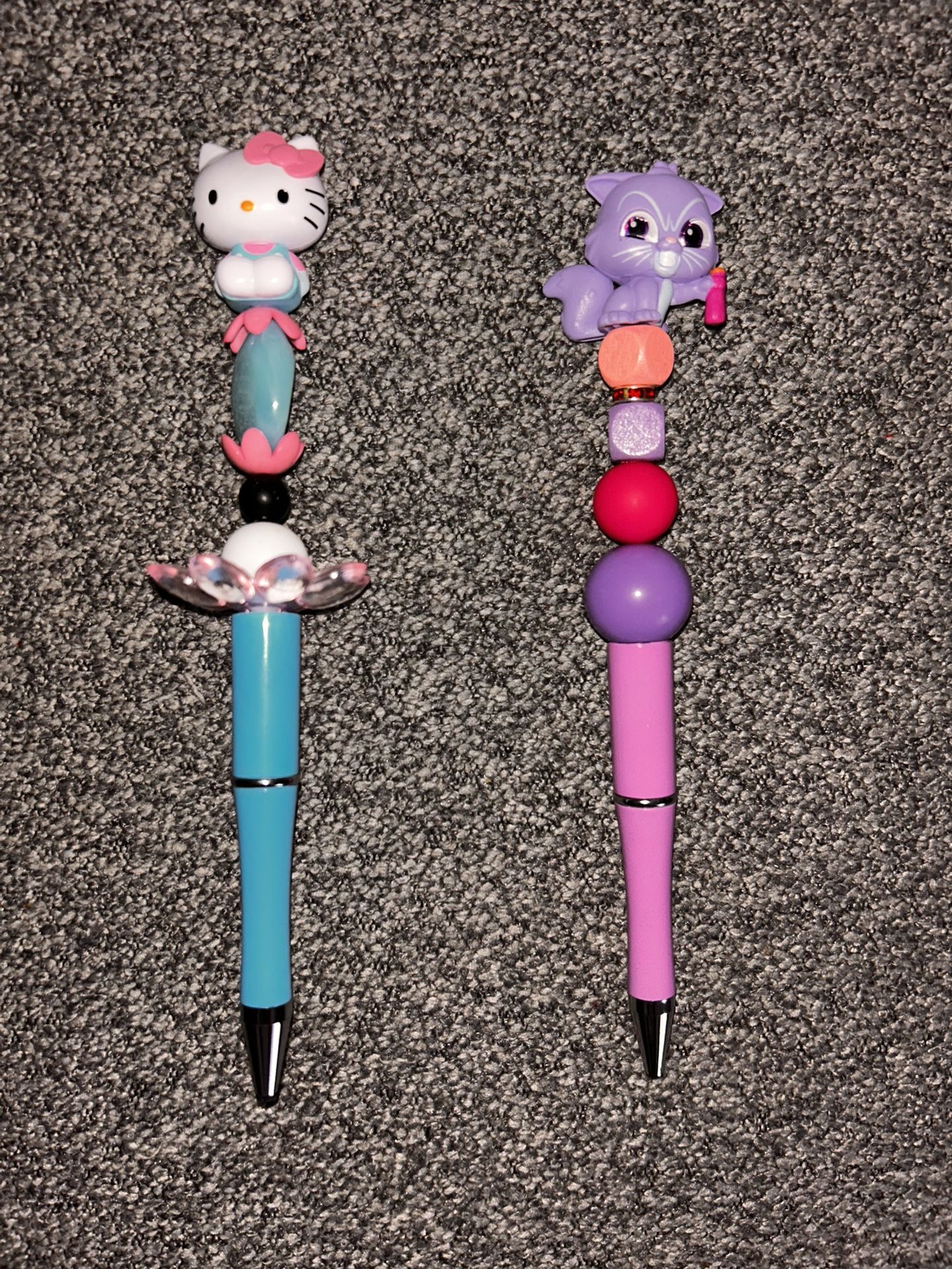 Doorable Pens