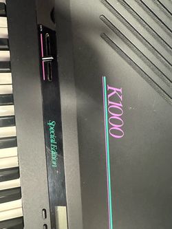 Roland amplifier Kawaii Keyboard working condition.￼