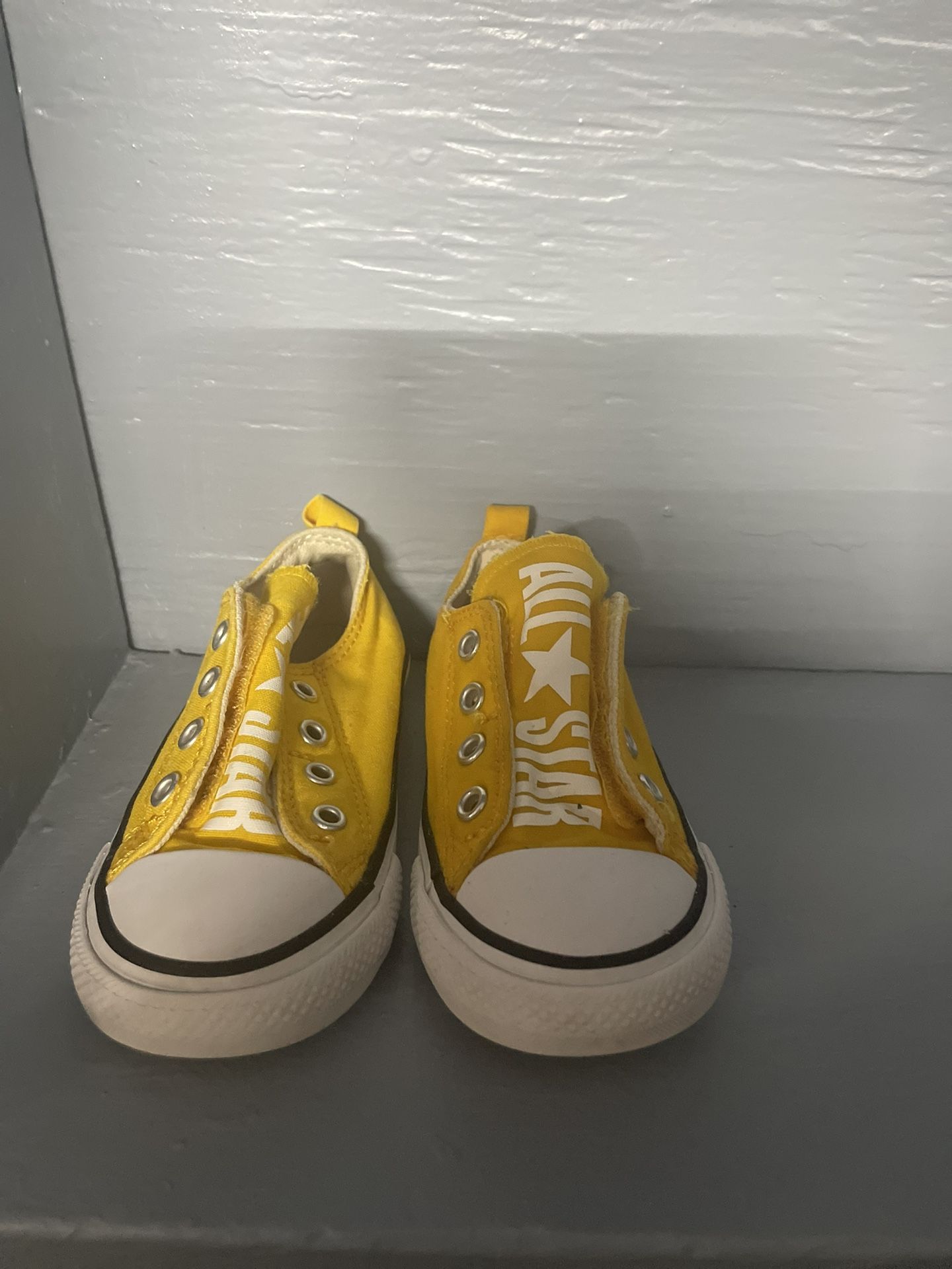 Converse Low Top Shoes