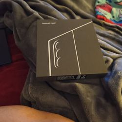 Unlocked Z Fold 7 512