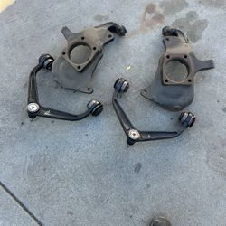 GMC Stock Front Spindles And A-Arms