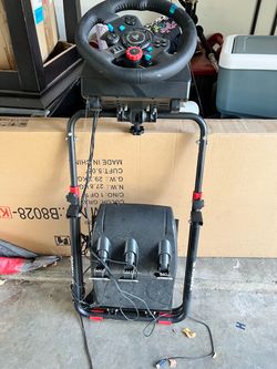 Logitech G29 Racing Wheel with Stand and Pedals