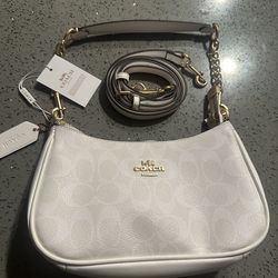 Coach bag white