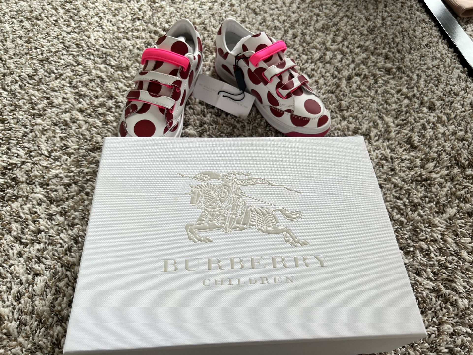 NEW AUTHENTIC KIDS BURBERRY SNEAKERS SIZE And $109 Each