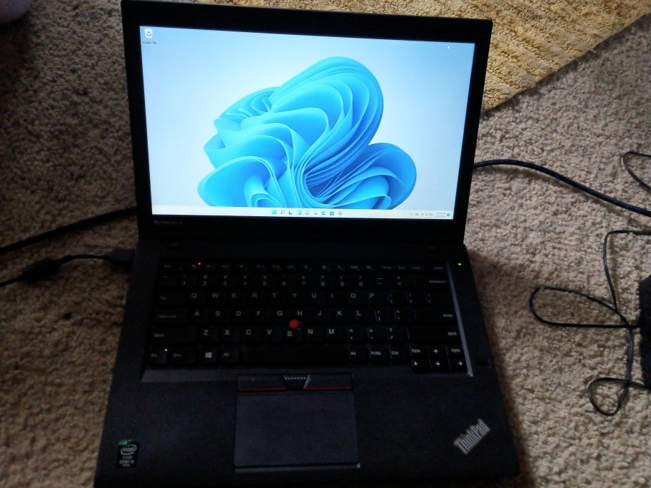 Laptop, Lenovo Thinkpad T450 i5 12gb Ram 500gb