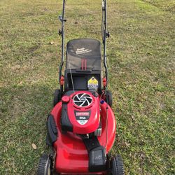 Craftsman 22" Self-propelled Lawn Mower 