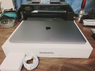 16 Inch Apple MacBook Pro, Core i9, 1TB, 32gb Ram, Radeon Pro, Updated MacOS