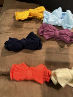 One Size Bows 
