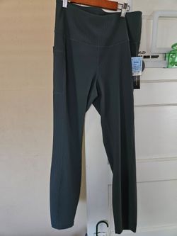 Women's Stretch the Rules leggings sz M