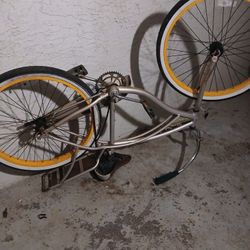 Cruiser bike ❌️NEED GONE ASAP!❌️