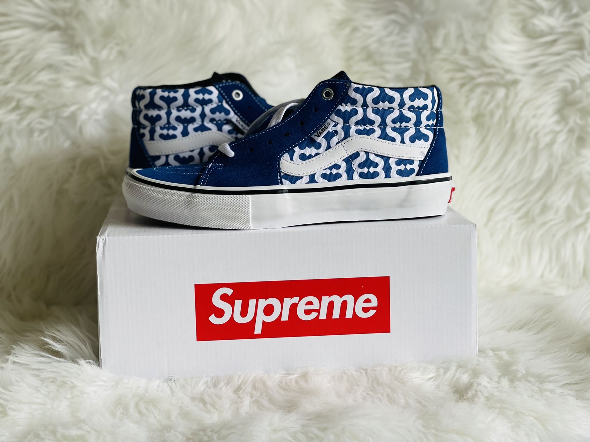 Supreme/Vans® Monogram S Logo