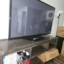 LG TV Pickup Only
