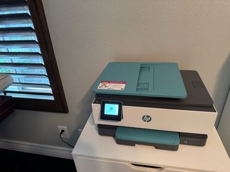 HP printer scanner and email machine works 100% with toner color