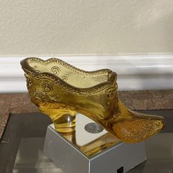 Vintage  Fenton  Rare Floral Pattern Amber  Glass Shoes