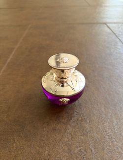 Versace Pour Femme Dylan Purple Eau de Parfum Perfume 3.4 fl oz