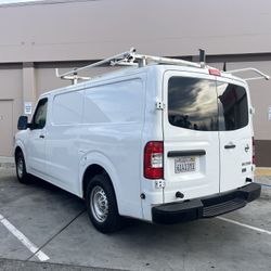 2016 Nissan NV