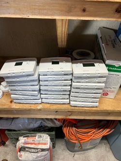 AC Honeywell thermostats