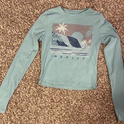 Juniors Hurley shirt- size M