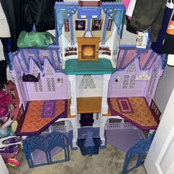 Frozen Doll House