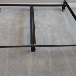 Heavy Duty Metal King Bed Frame with Center Support
​Price: $25 (firm)