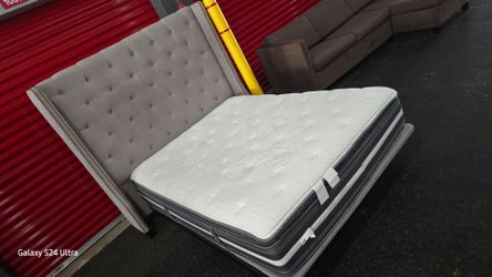 Tufted Upholstered Bed Frame with Mattress