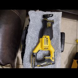DeWalt xr  Saw Saw  20v