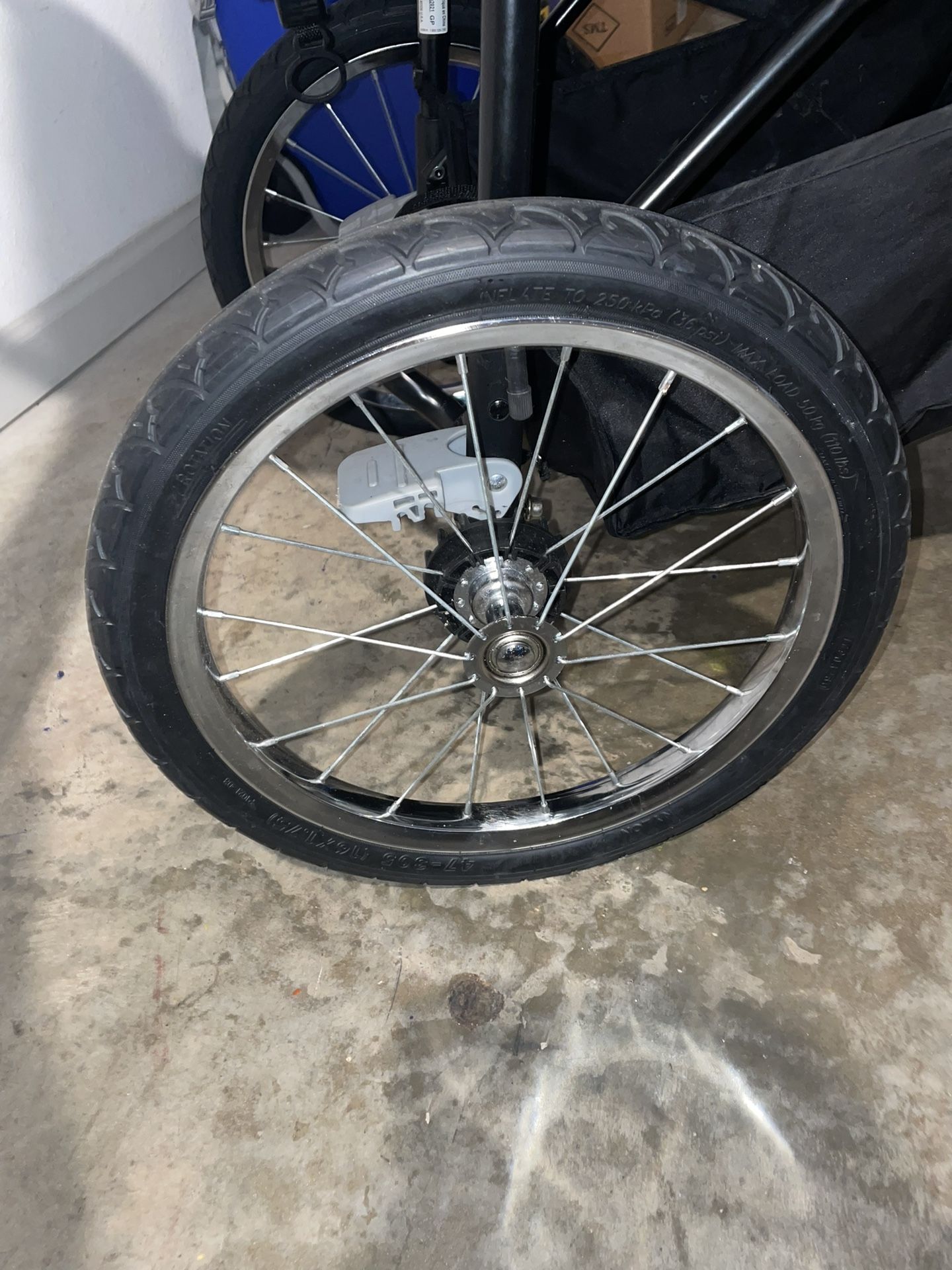 Stroller 3 tires