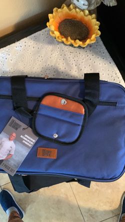 Baking Dish w/lid and insulated carrying case