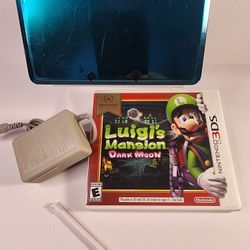 Nintendo 3DS  In Aqua Blue  Bundle (Please Read