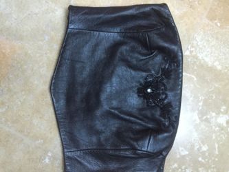 Leather bustier size med