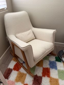 Munni Rocking lounge Chair