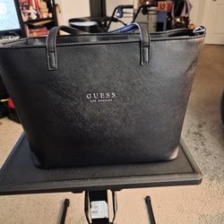 GUESS  LOS ANGELAS Purse