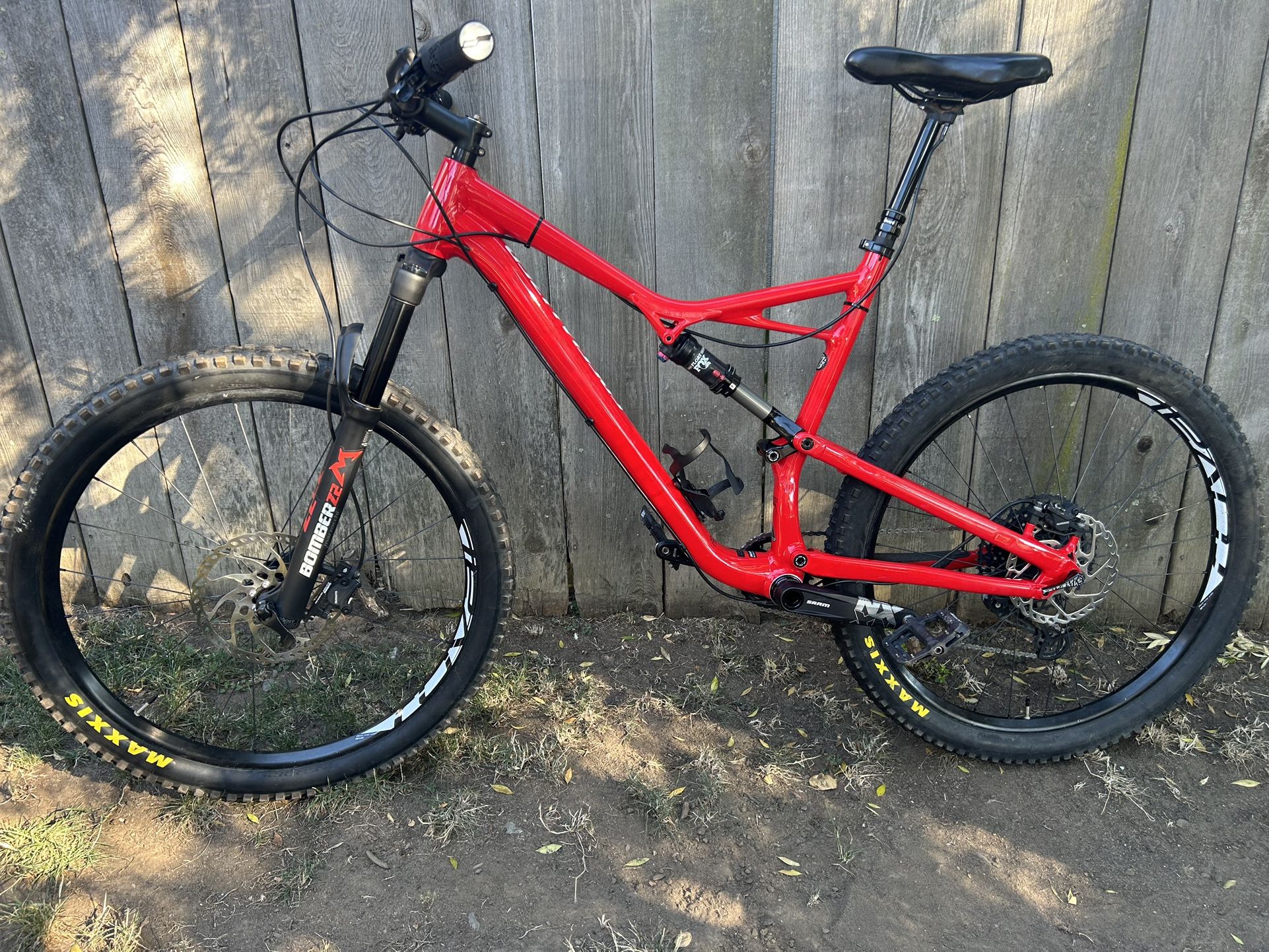 2016 Specialized Camber Comp