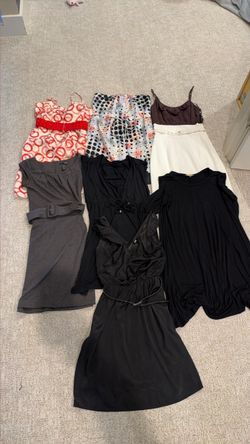 Women’s dresses - Size 0-4