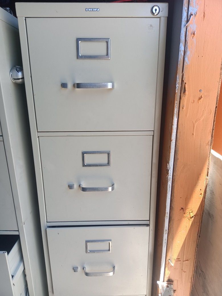 Filing Cabinets