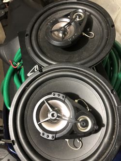 8inch renegade car Speakers 350 Rms