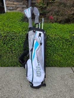 Young Kids Golf Starter Set - Like New