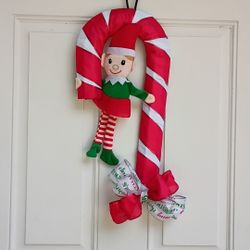 Candy Cane Wreath