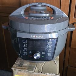 Instant Pot 7.5qt  