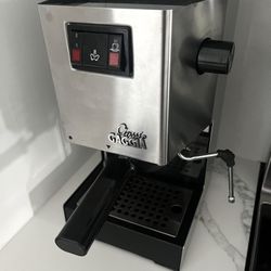 Gaggia Classic Italian Espresso Machine 