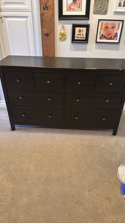 Black 8 Drawer Dresser