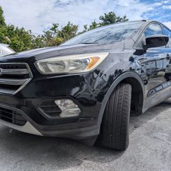 2018 Ford Escape Se 