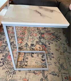 C-Table / Laptop Table – Metal Base with Marble-Look Top