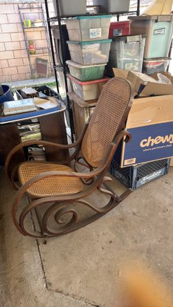 Rocking chair