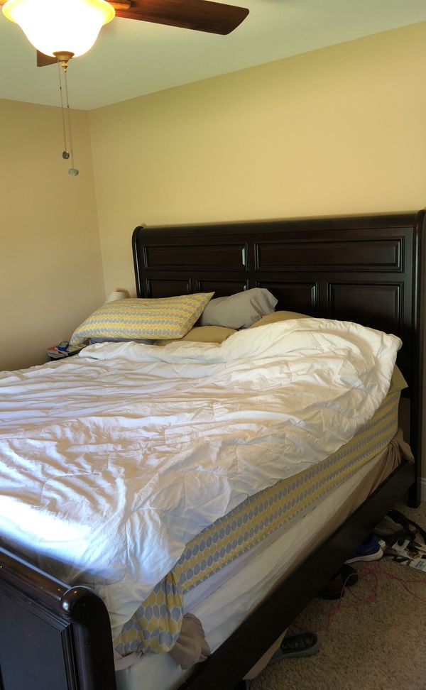 King Size Sleigh Bed Does Not Include Mattress Or Box Spring King Size Sleigh Bed Does Not Include Mattress Or Box Spring Furniture In St Louis Mo Offerup