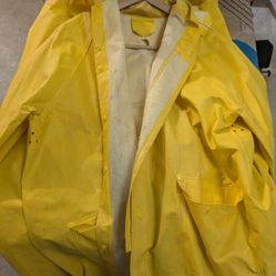 2 Full Outdoor Work Raincoats  + 1 Insulated Fleece 