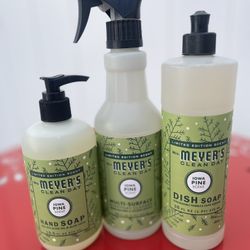 Limited Edition Mrs. Meyer’s Iowa Pine Cleaning Bundle — New & Sealed