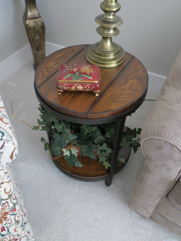 Lay-Z-Boy Round Chairside End Table