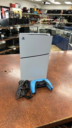 PS5 slim digital w/ controller