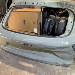 TAIL GATE 2024-2025 CHEVROLET TRAX